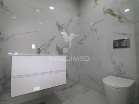 Andar moradia t3 duplex novo com box e terraço em alfena