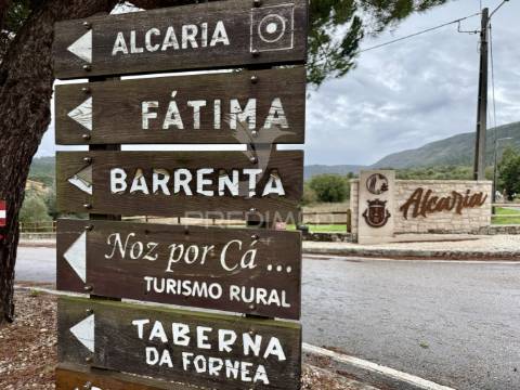 Moradia t2 em alcaria - porto de mós