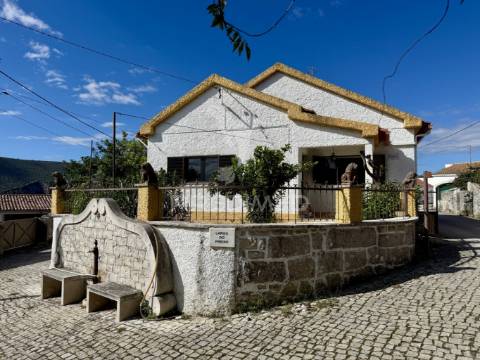 Moradia t2 em alcaria - porto de mós