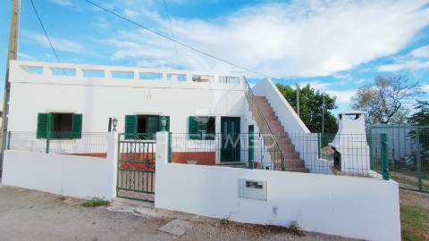 Casa térrea alto do relógio são clemente loule