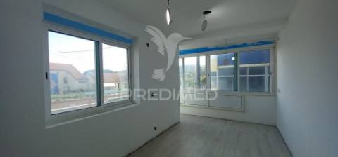 T4 remodelado laranjeiro