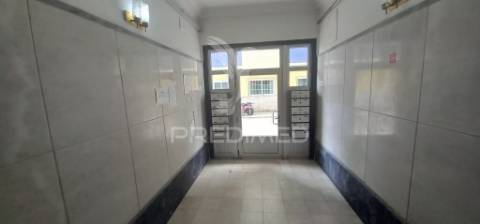 T4 remodelado laranjeiro