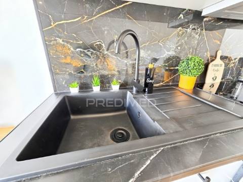 Estúdio remodelado, piscina, a 200 metros da praia da rocha