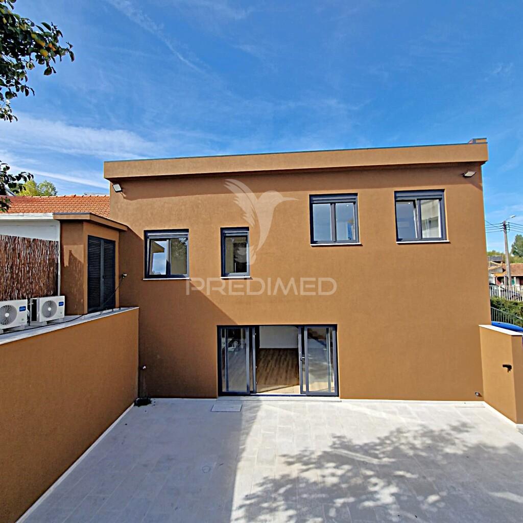 Moradia t4+1 renovada águas santas, maia