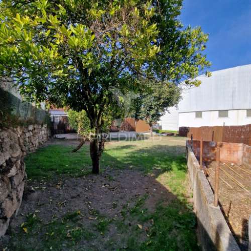 Moradia t4+1 renovada águas santas, maia