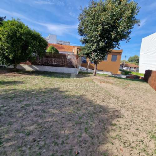 Moradia t4+1 renovada águas santas, maia