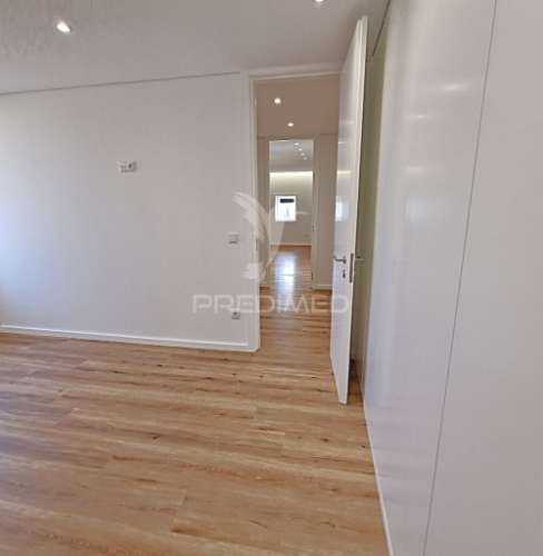 Moradia t4+1 renovada águas santas, maia