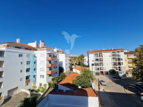 Elegância contemporânea a estrear no coração de cascais