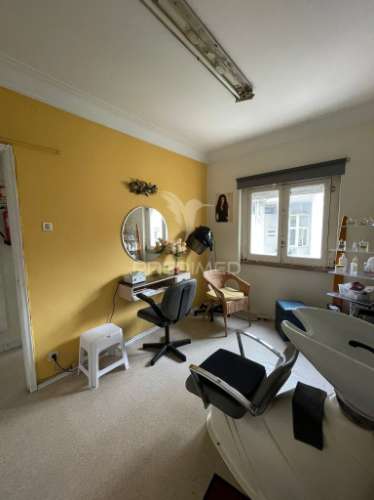 Excelente oportunidade de investimento em lisboa – alcântara!