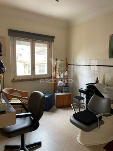 Excelente oportunidade de investimento em lisboa – alcântara!