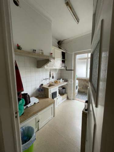 Excelente oportunidade de investimento em lisboa – alcântara!