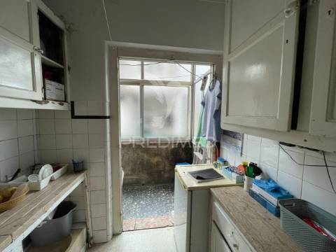 Excelente oportunidade de investimento em lisboa – alcântara!