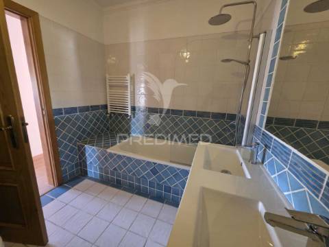 T3 em manique - 2 lugares de estacionamento