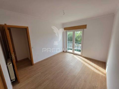 T3 em manique - 2 lugares de estacionamento