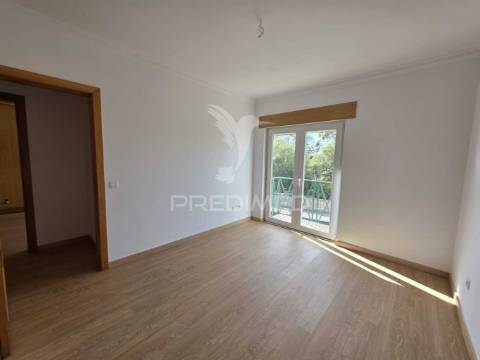 T3 em manique - 2 lugares de estacionamento