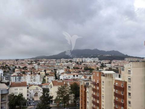 Apartamento t2 c/melhoramentos