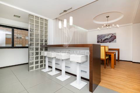 Apartamento t3 - lamaçães