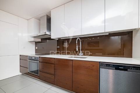 Apartamento t3 - lamaçães