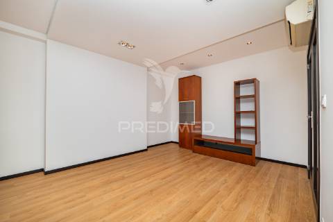 Apartamento t3 - lamaçães