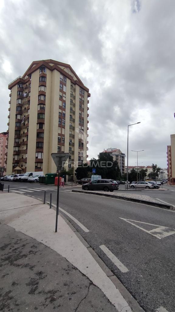 Boa localização, em sintra, apartamento t2