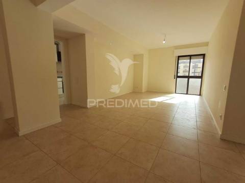 Apartamento t2 na tapada das mercês, sintra