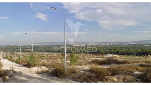 Terreno urbano na quinta do conde - ribeira do marchante