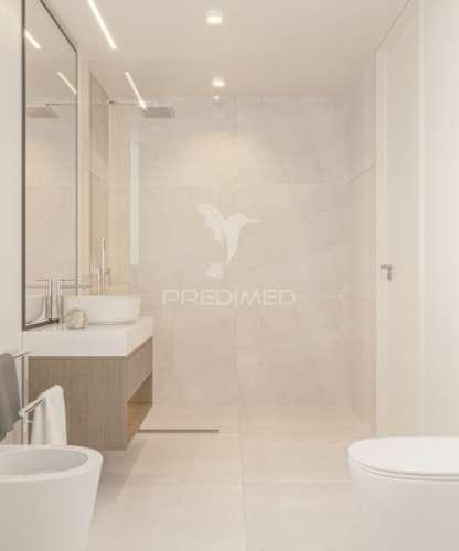 Penthouse t4 luxuoso amplo piscina privada e vista mar