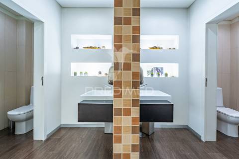 Loja junto rotunda  eng. edgar cardoso em vila nova de gaia