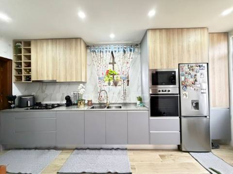 Moradia t3 térrea com área exterior e jardim