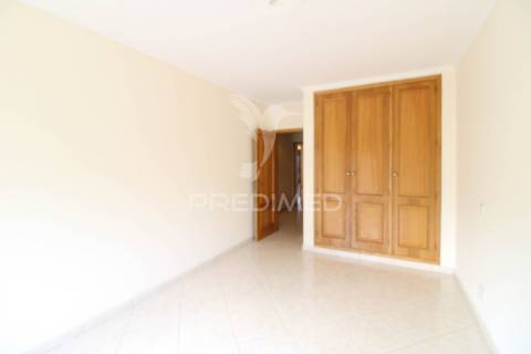 Apartamento t3 com garagem