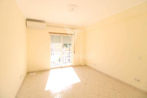 Apartamento t3 com garagem