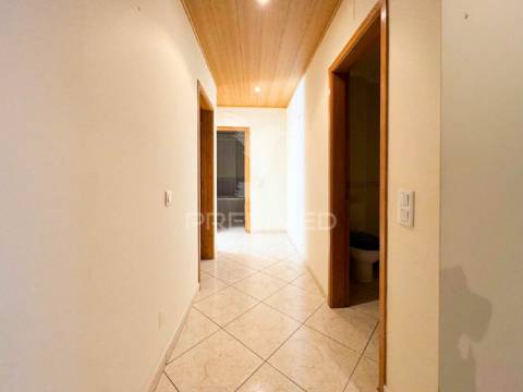 Apartamento t3 com garagem