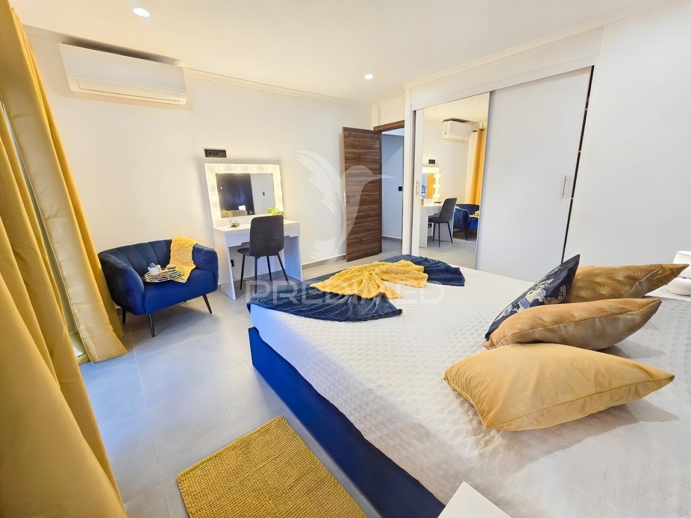 Fantástico t2, renovado, mobilado, 200 metros da praia rocha