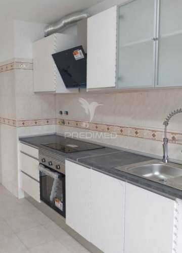 T2 algueirão mem-martins - renovado