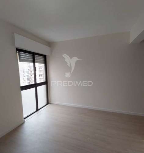 T2 algueirão mem-martins - renovado