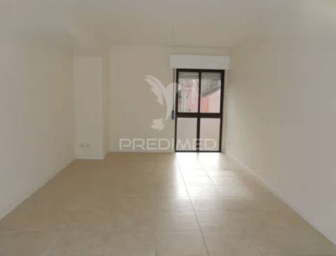 T2 algueirão mem-martins - renovado