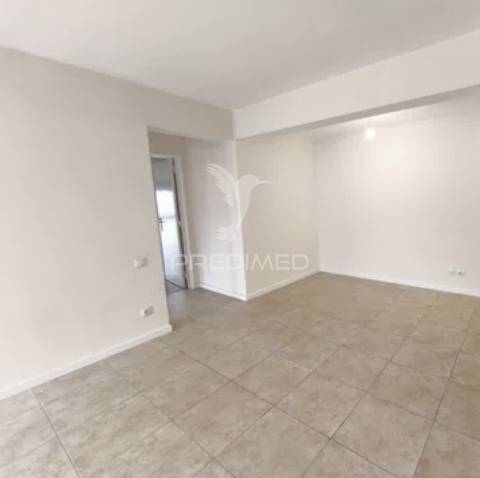 T2 algueirão mem-martins - renovado