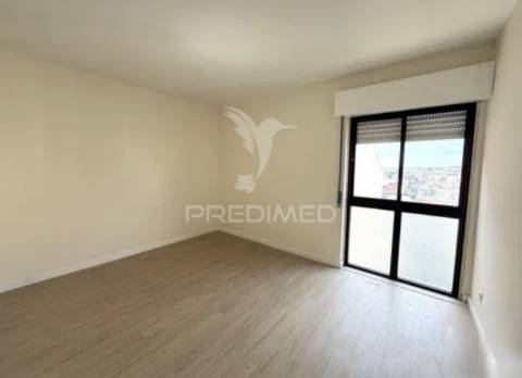 T2 algueirão mem-martins - renovado