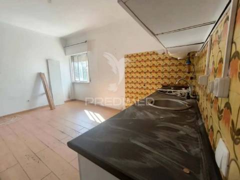 Oportunidade: t0 com potencial para duplex!