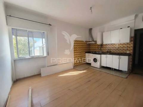 Oportunidade: t0 com potencial para duplex!