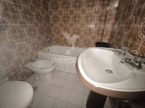 Oportunidade: t0 com potencial para duplex!