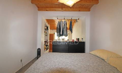 Moradia com 2 quartos e mezzanine em vale de santiago