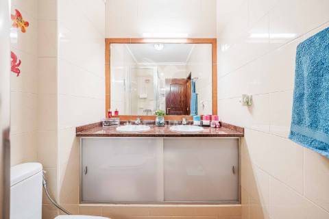 Apartamento t2 c/garagem em agualva-cacém – oportunidade única