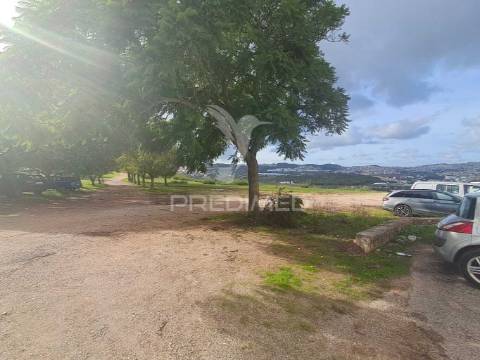 Apartamento t2 remodelado na pontinha, odivelas