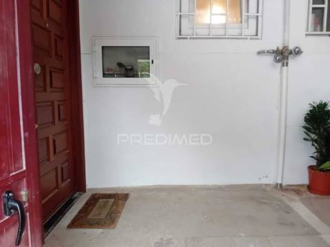 T2 remodelado com vista serra