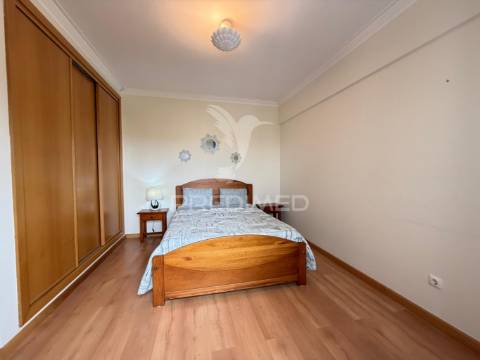 T1 no condominío vila rosa