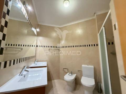 T1 no condominío vila rosa