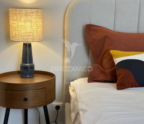 Apartamento t2 totalmente remodelado na charmosa vila de alvor