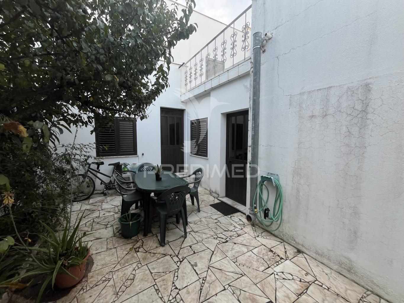 Moradia t3, b.º da malagueira, évora