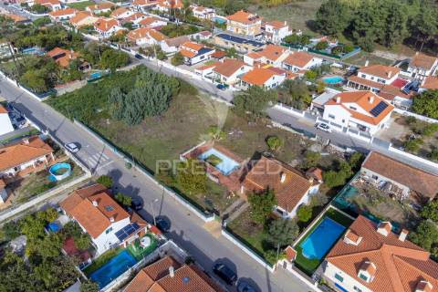 Terreno urbano em azeitão para construção